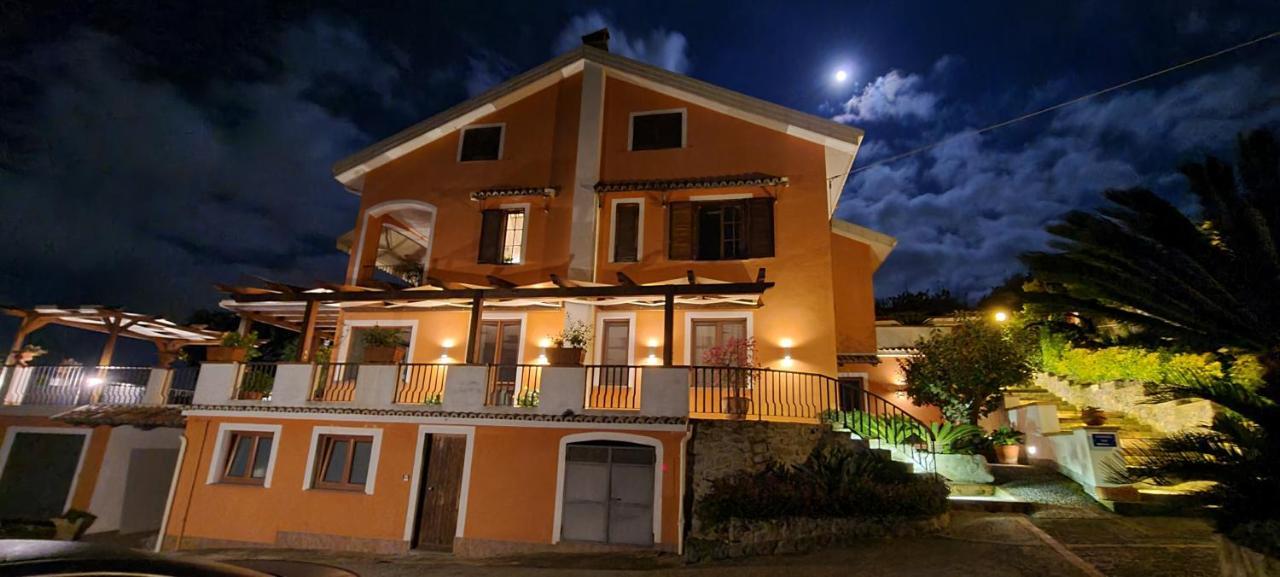 Villa Zufro Vibo Valentia Eksteriør bilde