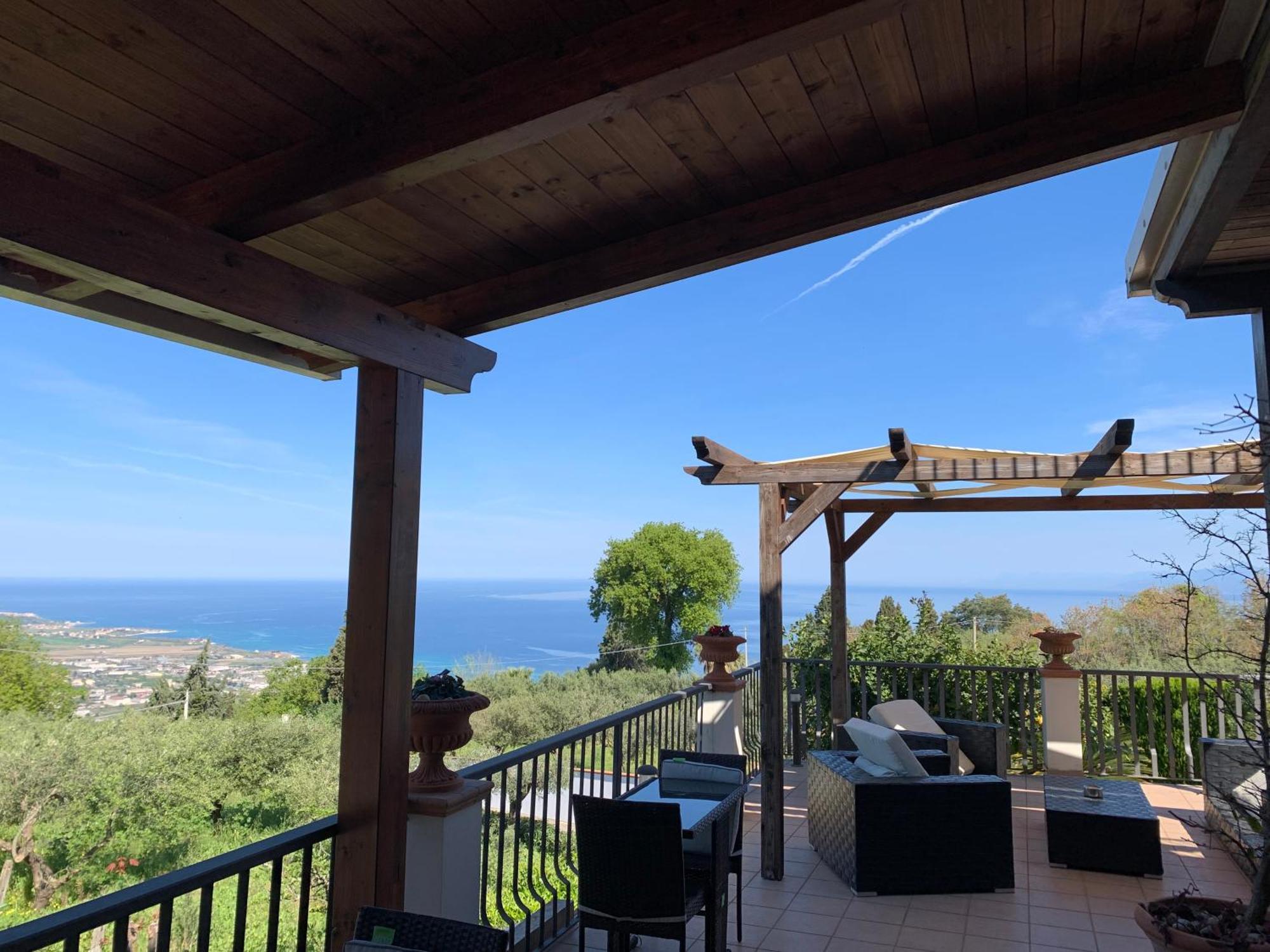 Villa Zufro Vibo Valentia Eksteriør bilde
