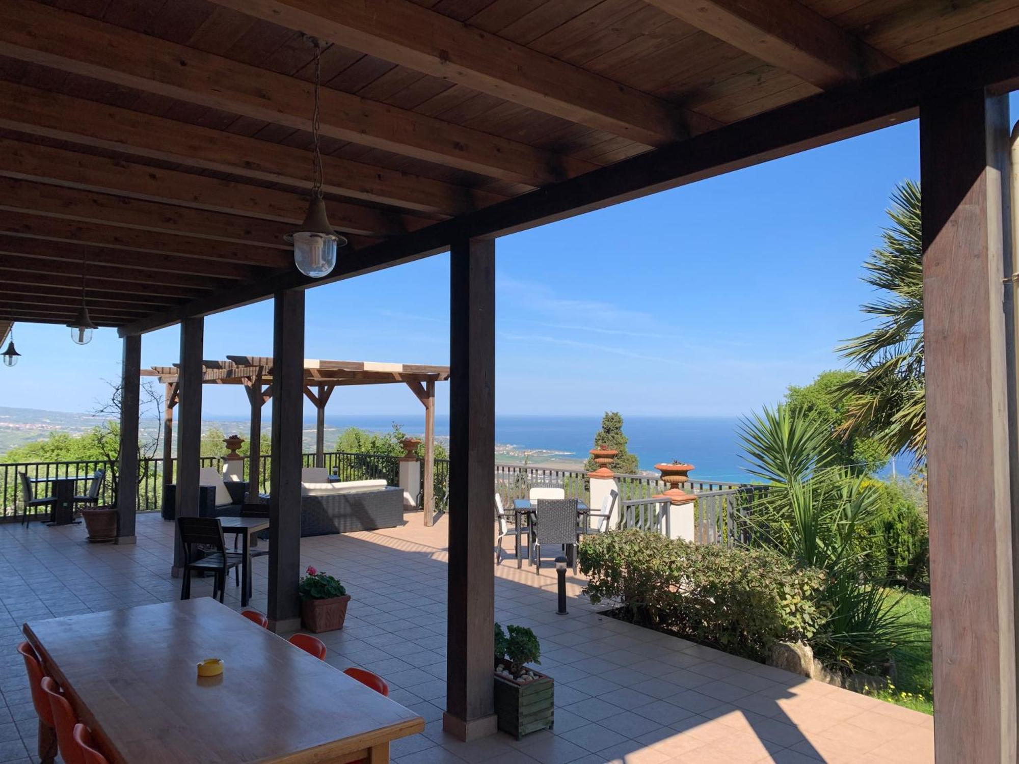 Villa Zufro Vibo Valentia Eksteriør bilde