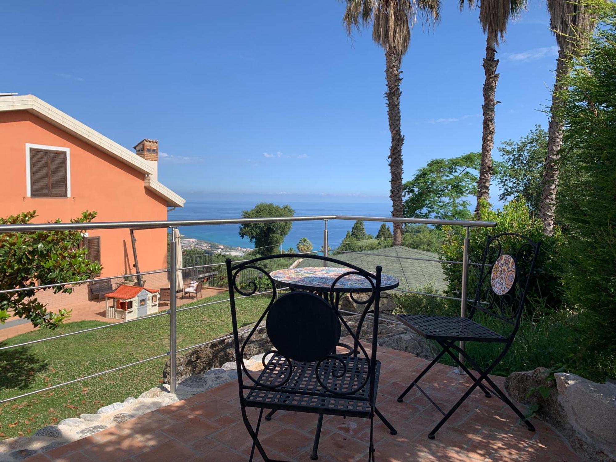 Villa Zufro Vibo Valentia Eksteriør bilde