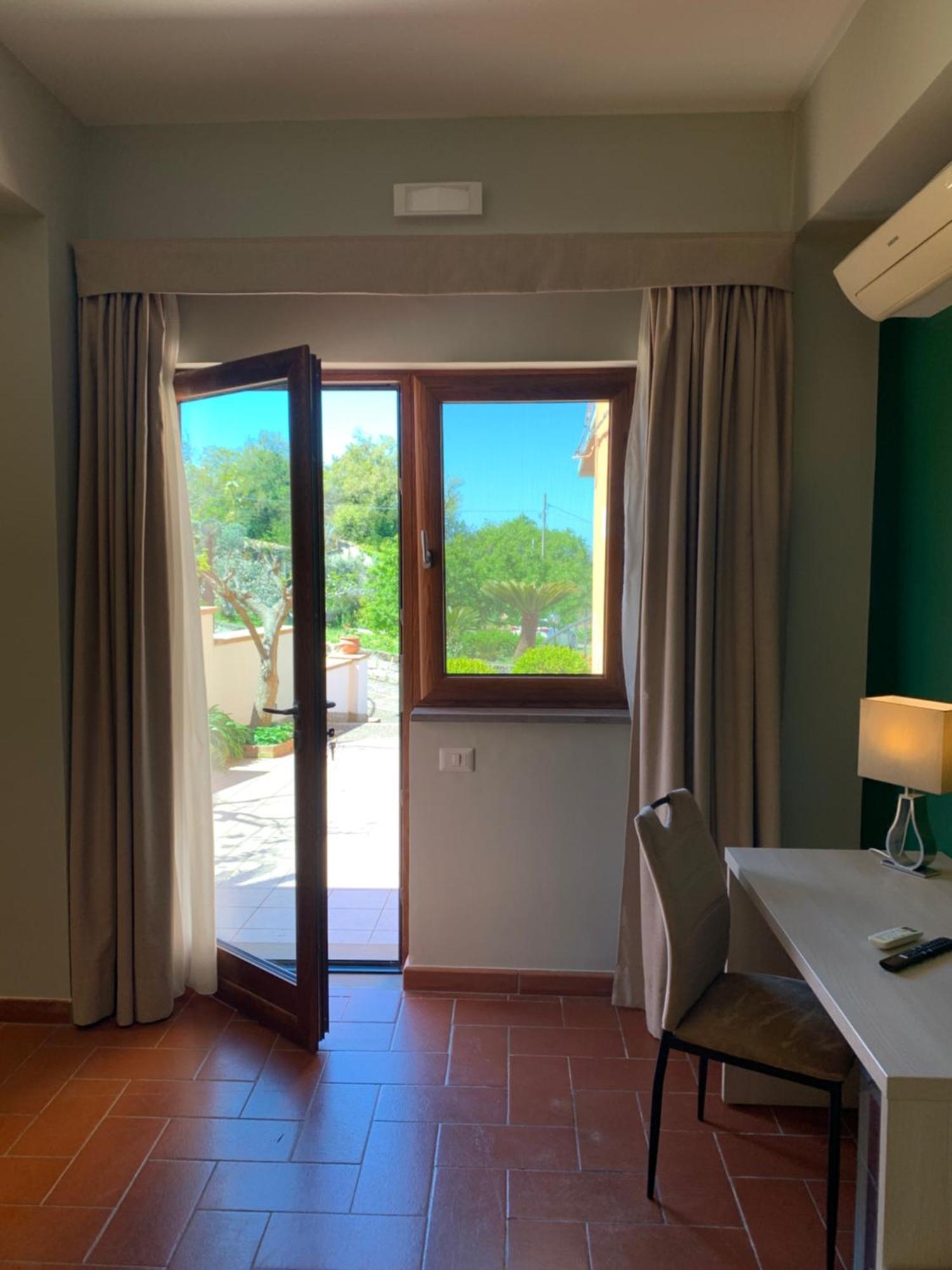 Villa Zufro Vibo Valentia Eksteriør bilde